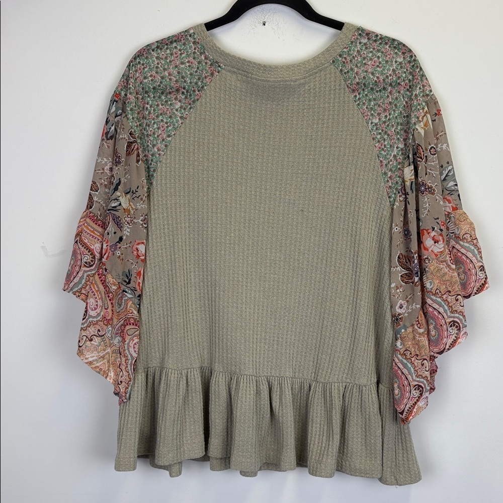 Umgee Boho Waffle Knit Top with Floral Trim bell sleeves/ Oversized Small - Picture 8 of 10